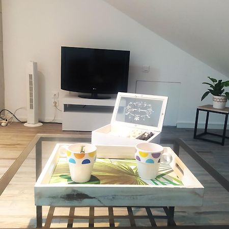 Suite Mansardee Independante, 25Min Lyon-Villefranche Chazay-d'Azergues Ngoại thất bức ảnh